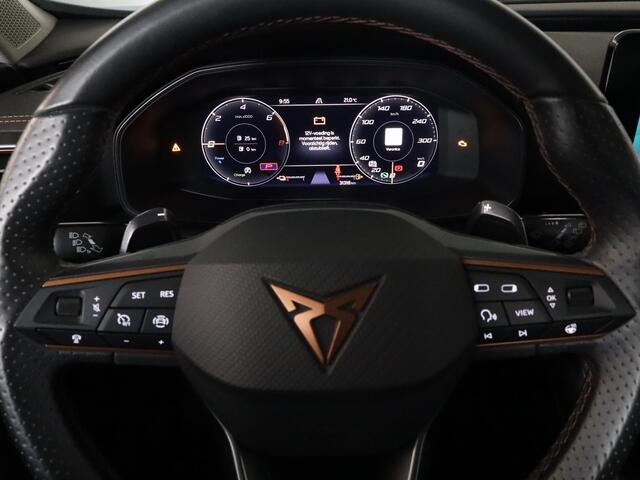 Cupra Formentor 1.4 e-Hybrid Business 204 pk Automaat | Navigatie via App | Parkeersensoren achter | Adaptieve cruise control | Autom. airco (3 zones) | Keyless | Stoel/stuur verwarming |