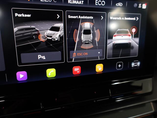 Cupra Formentor 1.4 e-Hybrid Business 204 pk Automaat | Navigatie via App | Parkeersensoren achter | Adaptieve cruise control | Autom. airco (3 zones) | Keyless | Stoel/stuur verwarming |