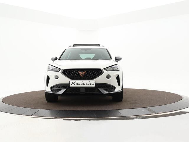 Cupra Formentor 1.4 TSI e-Hybrid 245pk DSG VZ Performance Limited · Panoramadak · Camera · Stuur- & Stoelverwarming · Keyless · Dodehoeksensor · 19"Velgen ·