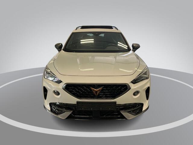 Cupra Formentor 1.4 245pk DSG e-Hybrid VZ Performance · Panoramadak · Leder · 360 Camera · Elek. Bestuurdersstoel · Stoelverwarming · 19'' Inch ·