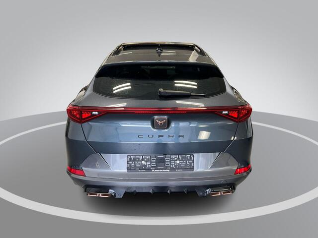 Cupra Formentor 1.4 TSI e-Hybrid 204pk DSG Essential Limited · Panoramadak · Camera · Elek. Achterklep · Apple/Android Car Play · Keyless ·