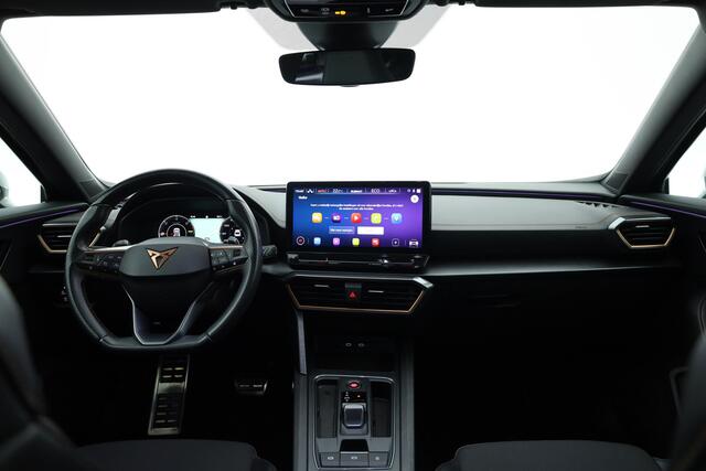 Cupra Formentor 1.4 e-Hybrid 245PK VZ Copper Edition | Rijklaar! | Dig. Cockpit | E-Stoel+Memory | Stuur-Stoelverw. | Adapt. Cruise | Sfeerverl. | Camera+PDC | 19'' | DAB | Nav+App.Connect | E-Spiegels V