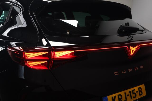 Cupra Formentor 1.5 TSI e-Hybrid 204PK | Trekhaak | Panoramadak | Carplay | Keyless