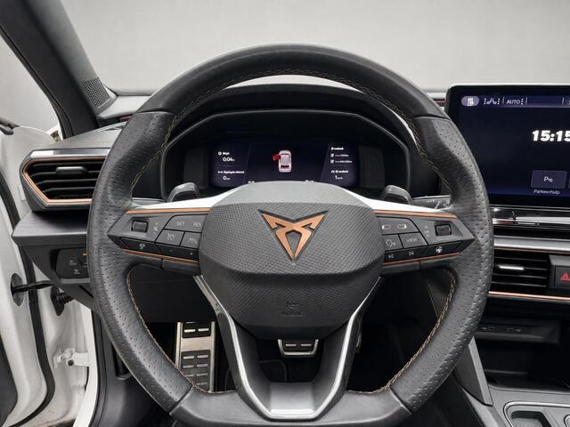 Cupra Formentor 1.4 245pk DSG e-Hybrid VZ Performance · Panoramadak · Camera · Trekhaak · Apple/Android Car Play · Navigatie · Stoelverwarming · 19'' Inch ·