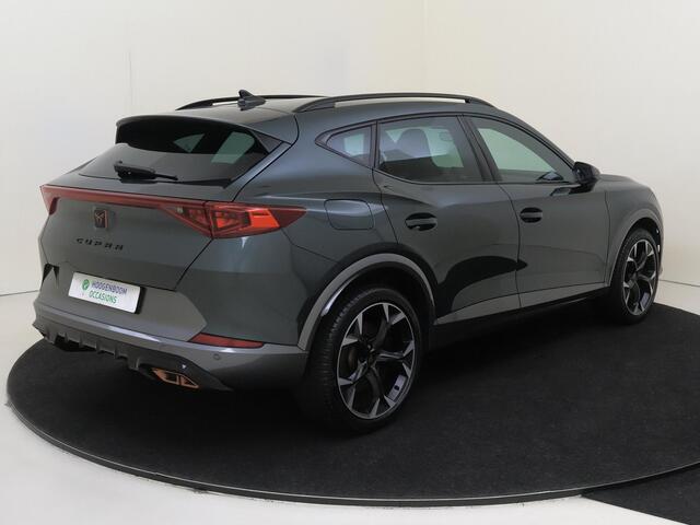 Cupra Formentor 1.4 e-Hybrid Performance | Trekhaak | Bestuurdersstoel met memory | Adaptieve demping | Adaptieve cruise control | Navigatie | Carplay | Stoelverwarming | Dodehoekdetectie |