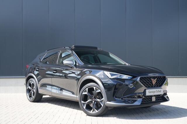 Cupra Formentor 1.4 e-Hybrid VZ Performance 245pk - Matrix LED - Pano - Leder - Trekhaak - Stuurverwarming - Navi - Rijklaar
