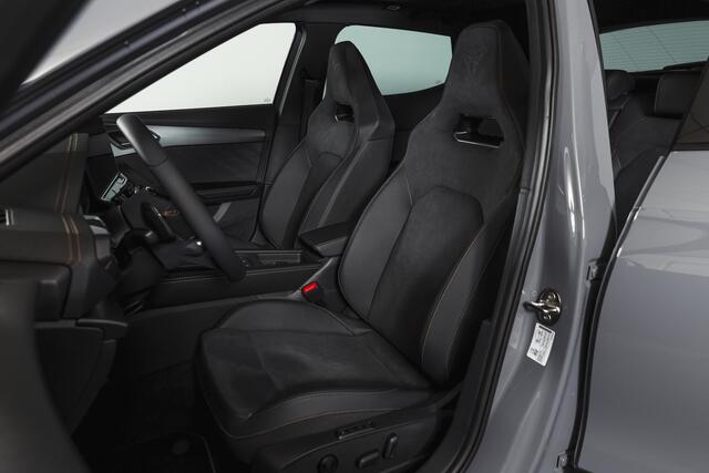 Cupra Formentor 1.5 TSI e-Hybrid VZ Performance | S/K-Panodak | Dig. Cockpit | Adapt. Cruise | Stoel-+Stuurverw. | PDC | 360 Camera | NAV + App. Connect | ECC | Elek. Klep | LM 19" | 7411