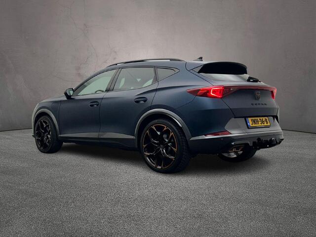 Cupra Formentor VZ Performance 1.4 TSI eHybrid 245pk DSG Automaat Trekhaak, Panoramadak, 360 camera, Lederen bekleding, Adaptive cruise control, LED matrix koplampen, Achteruitrijcamera
