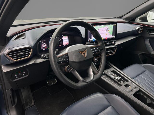 Cupra Formentor VZ Performance 1.4 TSI eHybrid 245pk DSG Automaat Trekhaak, Panoramadak, 360 camera, Lederen bekleding, Adaptive cruise control, LED matrix koplampen, Achteruitrijcamera