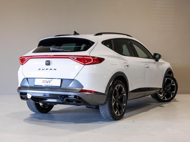 Cupra Formentor 1.5 TSI Business Edition Plus / 150pk / Achteruitrij camera / Sfeerverlichting / Adaptieve cruise control /