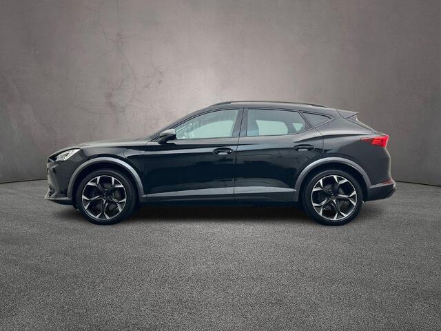 Cupra Formentor 1.4 e-Hybrid VZ Performance 245pk Automaat, Adaptive cruise control, Achteruitrijcamera, Navigatie, App-connect, Stuurverwarming, Stoelverwarming, Parkeersensoren