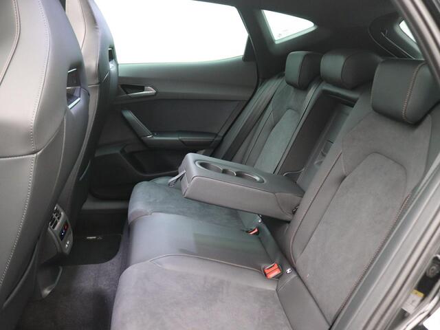 Cupra Formentor 1.5 TSI e-Hybrid Business 204PK DSG SOH 100% Pano-Schuifdak, Trekhaak, 19" LM Velgen, Sennheiser Audio, Achteruitrijcamera, Memorystoel, Matrix LED-Verlichting, Stoel-Stuurverwarming