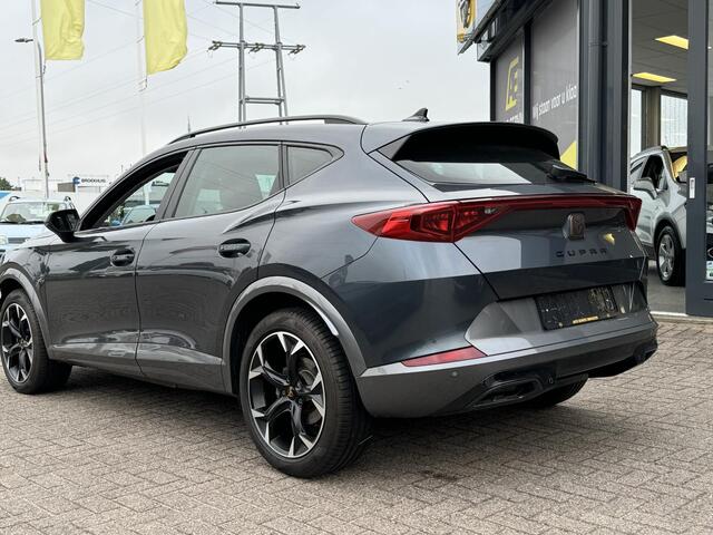 Cupra Formentor 1.4 e-Hybrid Adrenaline Geheel rijklaar incl. 12m garantie ! | Trekhaak | 18" LMV incl. 4 nieuwe all season banden | PDC achter en Camera | 204 pk! | Climate control | Keyless | Full LED | Navi | Dikke Hybrid!