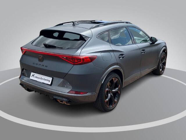 Cupra Formentor 1.4 e-Hybrid/245PK VZ Panoramadak · Navigatie · 360°Camera + Parkeersensoren ·