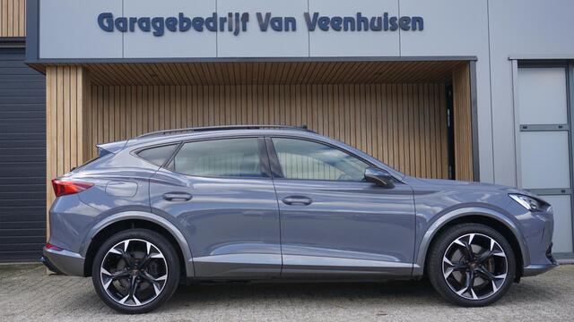 Cupra Formentor 1.4 245PK e-Hybrid VZ Copper Edition Pano.Dak Leder F1-Stuurwiel Stoel/Stuur V.W. 360-View *Complete Cupra*
