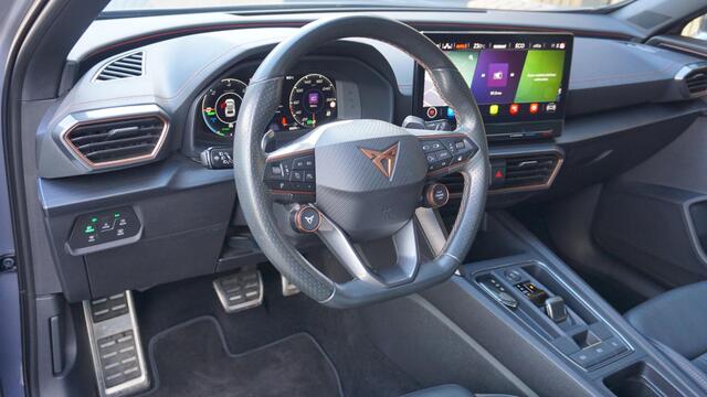 Cupra Formentor 1.4 245PK e-Hybrid VZ Copper Edition Pano.Dak Leder F1-Stuurwiel Stoel/Stuur V.W. 360-View *Complete Cupra*