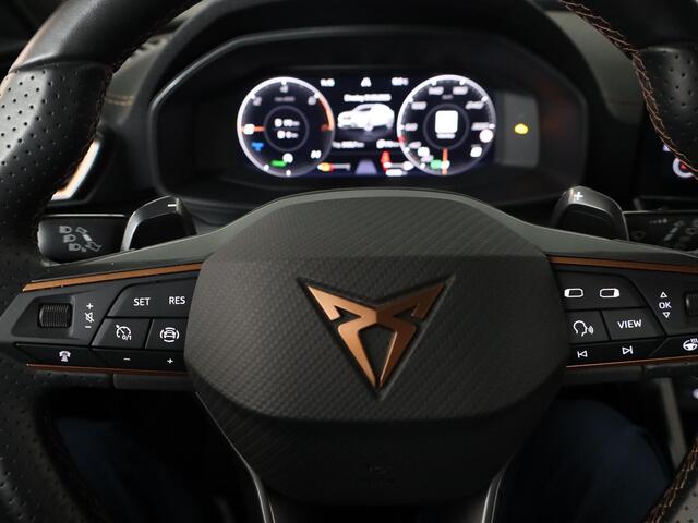 Cupra Formentor 1.4 e-Hybrid Business 204 pk Automaat | Verlengde garantie | Navigatie | Parkeersensoren (Park assist) | Achteruitrijcamera | Autom. airco (3 zones) |