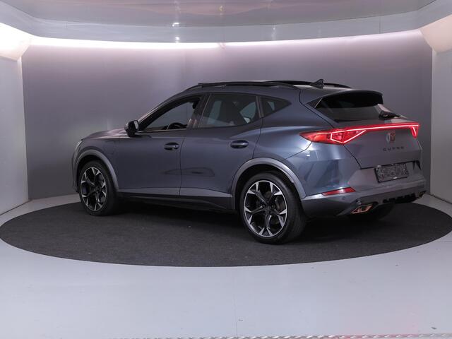 Cupra Formentor 1.4 e-Hybrid VZ Performance 245 pk Automaat (DSG) | Verlengde garantie | Navigatie | Panoramadak | Parkeersensoren (Park assist) | Rondomzicht camera | Elektr. bestuurdersstoel met geheugen |