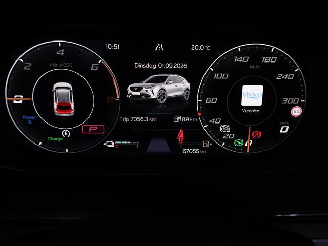 Cupra Formentor 1.4 e-Hybrid VZ Performance 245 pk Automaat (DSG) | Verlengde garantie | Navigatie | Panoramadak | Parkeersensoren (Park assist) | Rondomzicht camera | Elektr. bestuurdersstoel met geheugen |