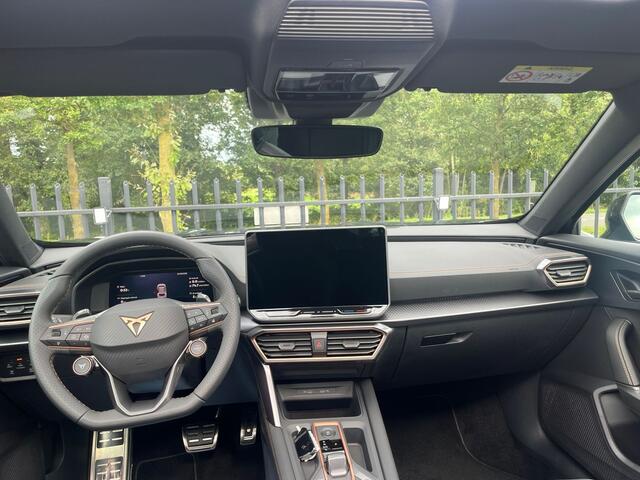 Cupra Formentor 1.5 TSI e-Hybrid 150 kW Pure Performance | Full option | Trekhaak | Pano | Stoel- stuurverw. | Camera | PDC