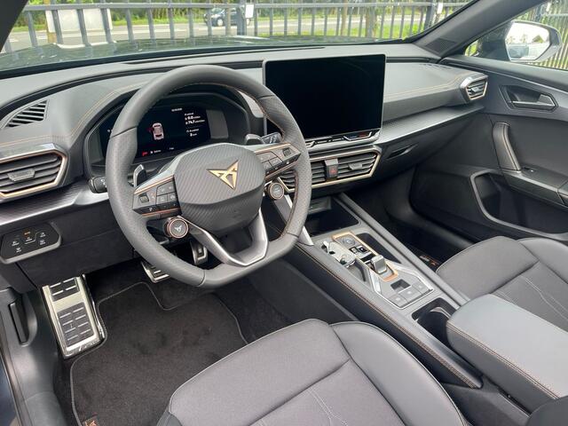 Cupra Formentor 1.5 TSI e-Hybrid 150 kW Pure Performance | Full option | Trekhaak | Pano | Stoel- stuurverw. | Camera | PDC