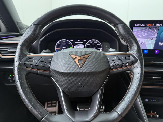 Cupra Formentor 1.4 e-Hybrid VZ Copper Edition | 245 PK | SoH % | Adaptive Cruise Control | 360 graden camera | Dodehoek detectie | Keyless Entry | LED verlichting | Draadloze telefoonlader | Elektrische achterklep | Navigatiesysteem | Stuur- & Stoelverwarming |