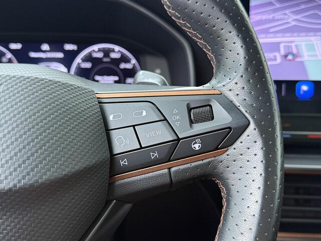 Cupra Formentor 1.4 e-Hybrid VZ Copper Edition | 245 PK | SoH % | Adaptive Cruise Control | 360 graden camera | Dodehoek detectie | Keyless Entry | LED verlichting | Draadloze telefoonlader | Elektrische achterklep | Navigatiesysteem | Stuur- & Stoelverwarming |