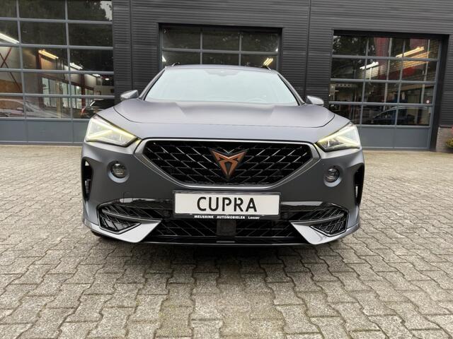 Cupra Formentor 1.4 E-HYB VZ PERF. BJ.2022 MAGNETIC GRAU MATT CAMERA ACC