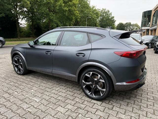 Cupra Formentor 1.4 E-HYB VZ PERF. BJ.2022 MAGNETIC GRAU MATT CAMERA ACC