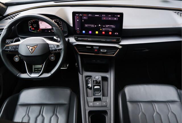 Cupra Formentor 1.4 e-Hybrid VZ Copper edition | Full option | Pano | Matrix | Rondomzicht | Sport stoelen |