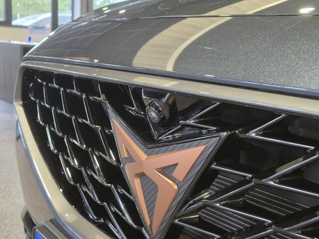 Cupra Formentor 1.4 TSI e-Hybrid VZ Performance Limited 360 Camera | El Trekhaak | Virtual | 19" | Stoelverwarming