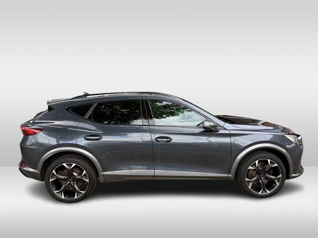 Cupra Formentor 1.4 e-Hybrid VZ Performance 245PK | elektrische trekhaak | stoelverwarming | stuurverwarming | applecarplay/android auto |