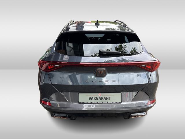 Cupra Formentor 1.4 e-Hybrid VZ Performance 245PK | elektrische trekhaak | stoelverwarming | stuurverwarming | applecarplay/android auto |
