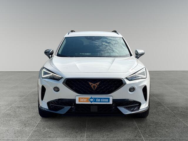 Cupra Formentor 1.4 204pk e-Hybrid Business Verwarmbaar stuurwiel | Parkeersensoren achter | Keyless entry & go
