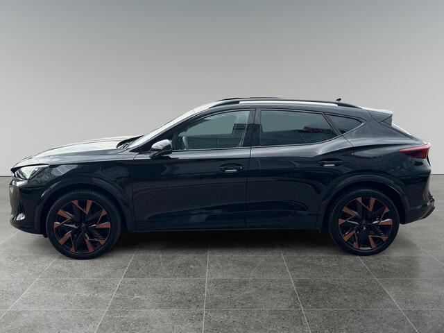 Cupra Formentor 1.5 204pk TSI e-Hybrid Business 360 graden camera | Dodehoeksensoren | Velgen 'Sandstorm Copper',