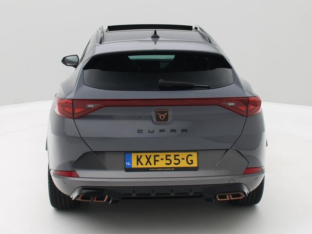 Cupra Formentor 1.4 e-Hybrid Business 204PK / Panorama / Carplay / Navi / Camera