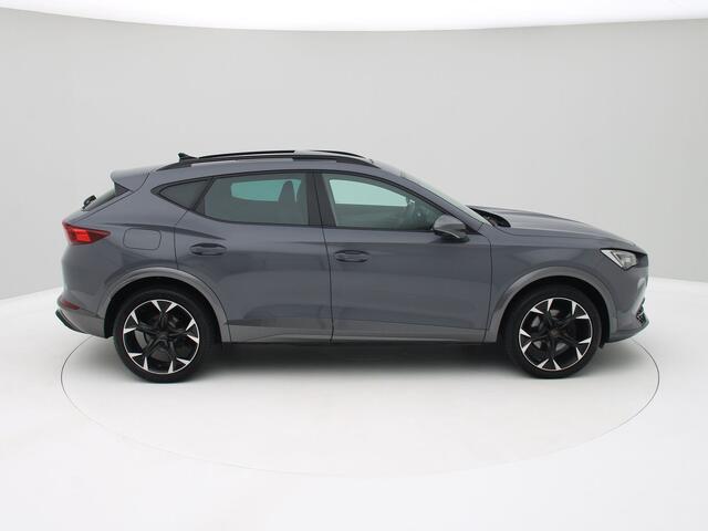 Cupra Formentor 1.4 e-Hybrid Business 204PK / Panorama / Carplay / Navi / Camera