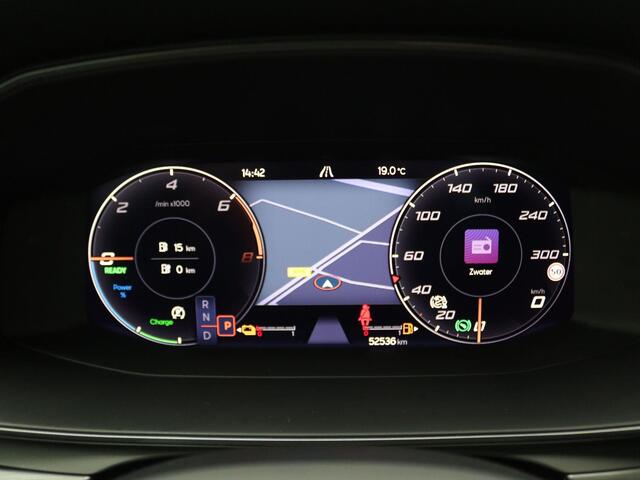 Cupra Formentor 1.4 TSI e-Hybrid VZ Performance Limited 245PK DSG SOH 92,8%, Trekhaak, Memorystoel, Adaptieve Cruise Control, 19" LM Velgen, Elektr. Achterklep, Supersportstuur