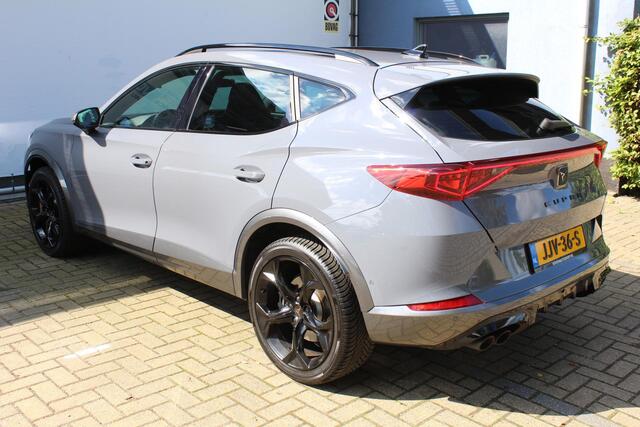 Cupra Formentor 2.0 TSI 4DRIVE 310pk | Incl. 12 maanden Garantie | Uitlaatkleppensysteem | Beats by Dre Audiosysteem | Elektrisch verstelbare stoel met memory | Stoel/stuurverwarming | Adaptive cruise controle | Keyless entry/start | Apple CarPlay/Android Auto | Achteruitrijcamera | Draadloze telefoonlader | Climate controle | Schakelflippers aan stuurwiel |