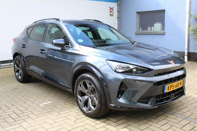 Cupra Formentor 1.5 TSI e-Hybrid Business | Incl. 12 maanden Garantie | SoH 100% | Sennheiser audiosysteem | Stoel/stuur verwarming | Elektrisch verstelbare stoel met memory | 360° Camera | Elektrische klep | Keyless entry/start | Adaptive cruise controle | Schakelflippers | Apple CarPlay/Android Auto | Draadloze telefoonlader | Climate controle | Navigatie | Sfeerverlichting |