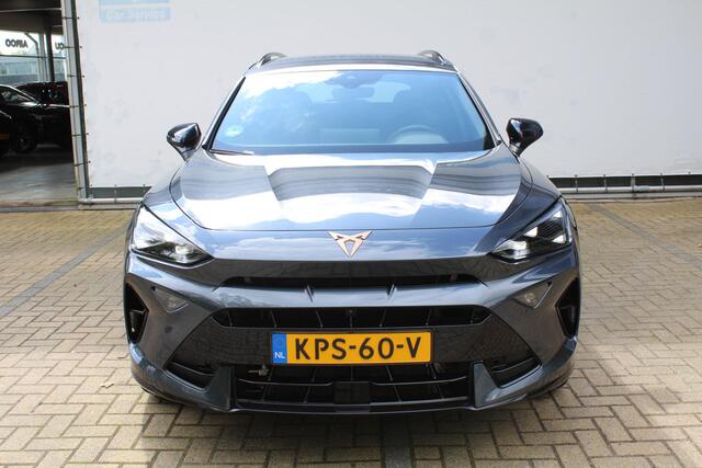 Cupra Formentor 1.5 TSI e-Hybrid Business | Incl. 12 maanden Garantie | SoH 100% | Sennheiser audiosysteem | Stoel/stuur verwarming | Elektrisch verstelbare stoel met memory | 360° Camera | Elektrische klep | Keyless entry/start | Adaptive cruise controle | Schakelflippers | Apple CarPlay/Android Auto | Draadloze telefoonlader | Climate controle | Navigatie | Sfeerverlichting |