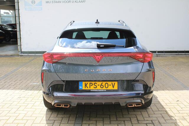 Cupra Formentor 1.5 TSI e-Hybrid Business | Incl. 12 maanden Garantie | SoH 100% | Sennheiser audiosysteem | Stoel/stuur verwarming | Elektrisch verstelbare stoel met memory | 360° Camera | Elektrische klep | Keyless entry/start | Adaptive cruise controle | Schakelflippers | Apple CarPlay/Android Auto | Draadloze telefoonlader | Climate controle | Navigatie | Sfeerverlichting |
