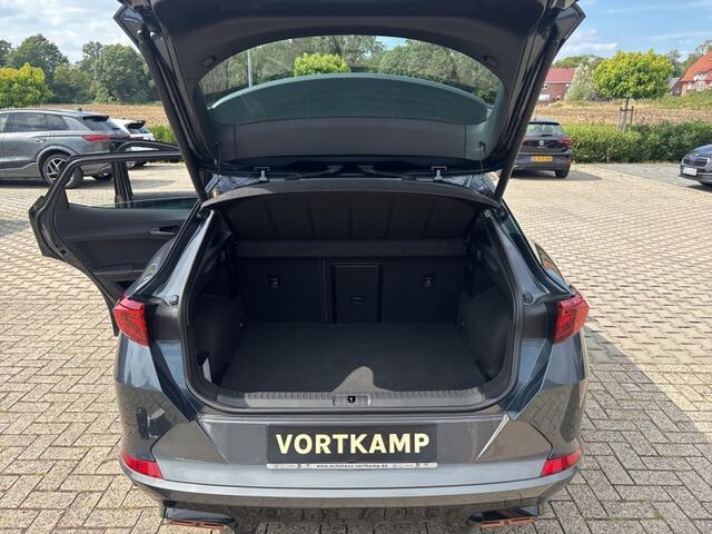 Cupra Formentor 1.4 TSI e-HYBRID VZ ZWENK.TREKHAAK/ACC/MATRIX/CAMERA/ACC/STOELVERW