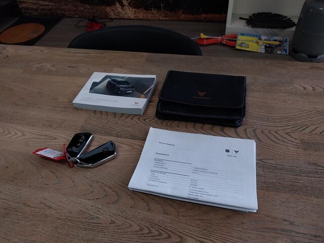 Cupra Formentor 1.4 e-Hybrid VZ 245 PK Performance PHEV 1e EIGENAAR CAMERA NAVI