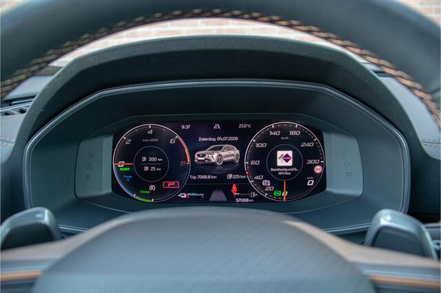 Cupra Formentor 1.4 e-Hybrid 245pk VZ, Stoel & Stuurverwarming, Navigatie, Camera, Full LED, Adaptive Cruise, DAB+