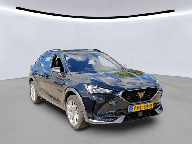 Cupra Formentor 1.4 TSI e-Hybrid Essential Limited DSG Automaat / Camera / Clima / Stoelverwarming / Trekhaak wegklapbaar / Carplay / LED trans