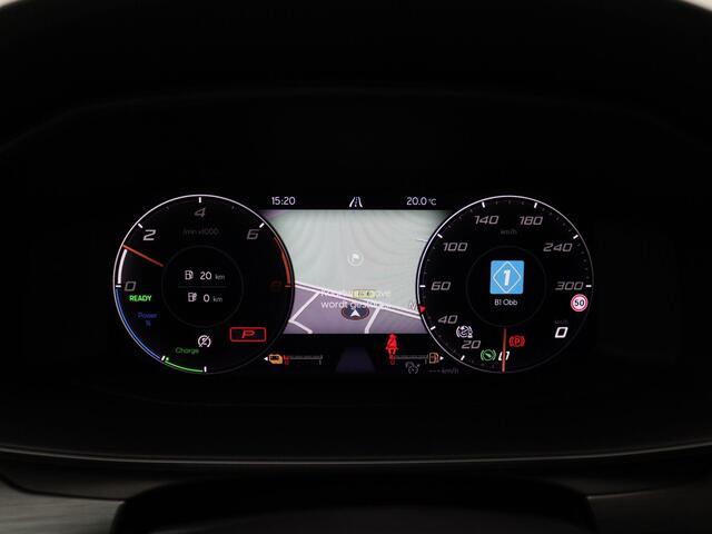 Cupra Formentor 1.4 e-Hybrid VZ Performance 245PK DSG SOH 82,13%, Trekhaak, Achteruitrijcamera, Keyless, Memorystoel, 19" LM Velgen, Elektr. Achterklep, Side Assist, Stoel-Stuurverwarming