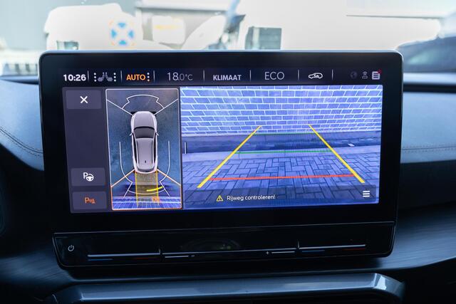 Cupra Formentor 1.4 e-Hybrid VZ Performance | 360 Graden Camera | Parkeersensoren | Keyless Entry | Elektrische Achterklep | Cruise Control Adaptief | Dodehoekdetectie | Lichtmetalen Velgen 19 inch | Stoelverwarming | Navigatie | Apple Carplay | Android Auto | Plug-in Hybrid (PHEV)