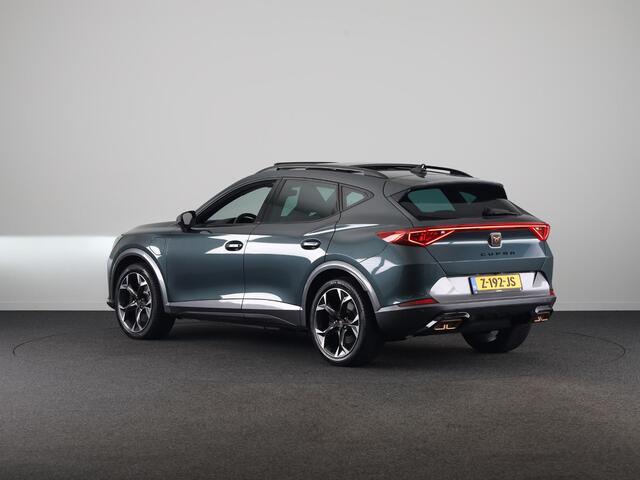 Cupra Formentor 1.4 e-Hybrid VZ Performance 245pk DSG | Panoramadak | SOH 94,9% | 19 inch Lichtmetalen velgen | Blind Spot | Adaptieve cruise controle