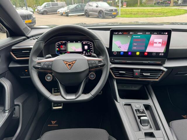 Cupra Formentor 1.4 e-Hybrid VZ 245PK SOH 93% Copper edition VZ stuurwiel Trekhaak Camera Blindspot